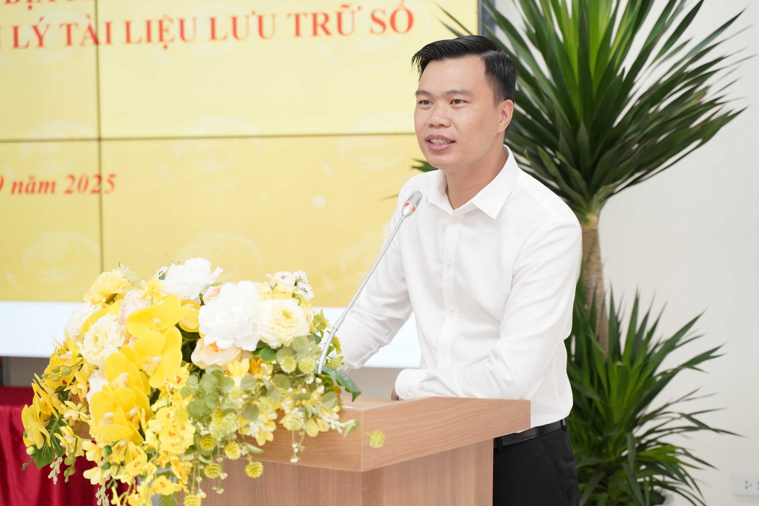 Hệ thống D-IONE